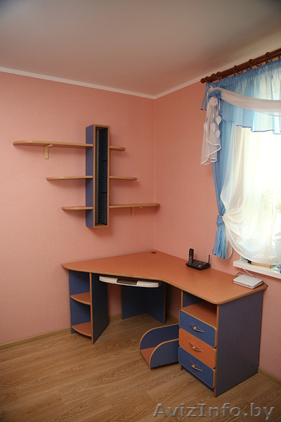 угловой письменный , компьютерный стол. - Изображение #4, Объявление #1292964